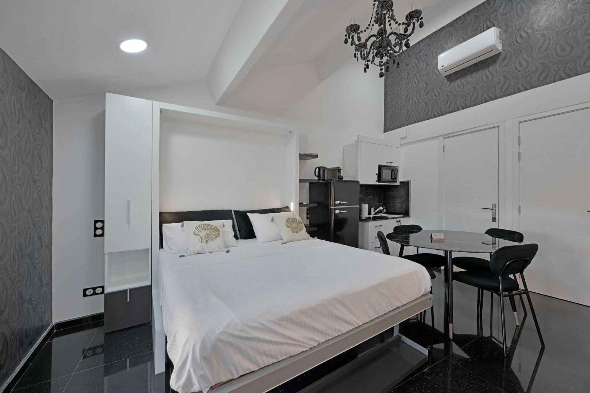 Le 185 - Charme Et Tranquillite Au Coeur D'Avignon Apartment Ngoại thất bức ảnh