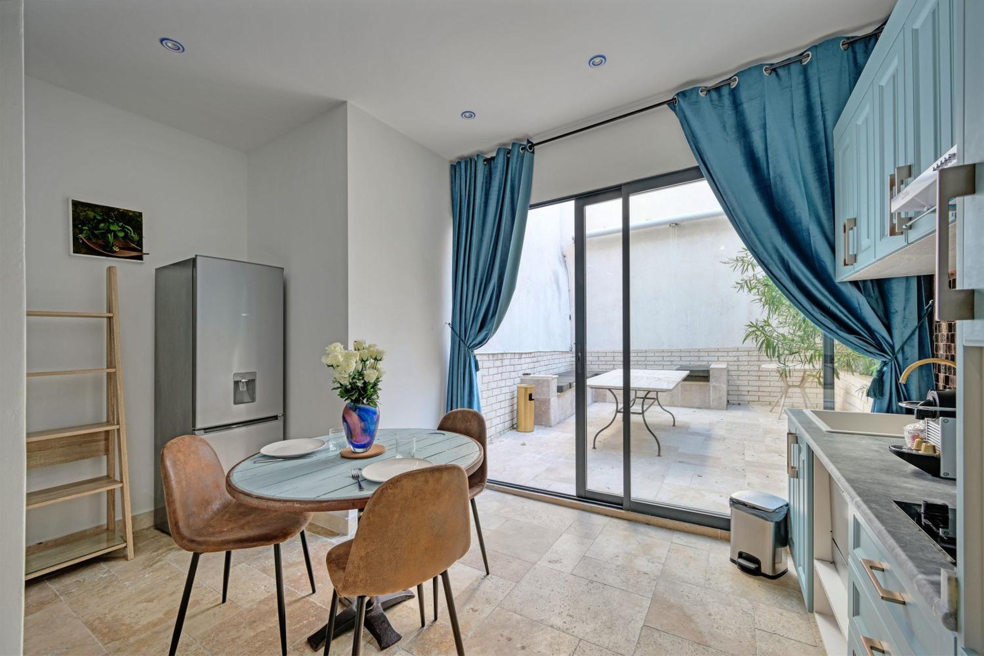 Le 185 - Charme Et Tranquillite Au Coeur D'Avignon Apartment Ngoại thất bức ảnh